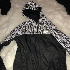 Nike wind breaker